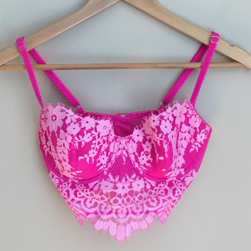Victoria’s Secret Dream Angels Lined Demi Pink Lace Back Zip Bra - Picture 4 of 11
